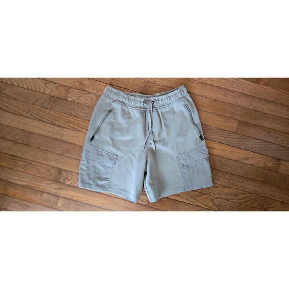 Gymshark mens khaki beige shorts small